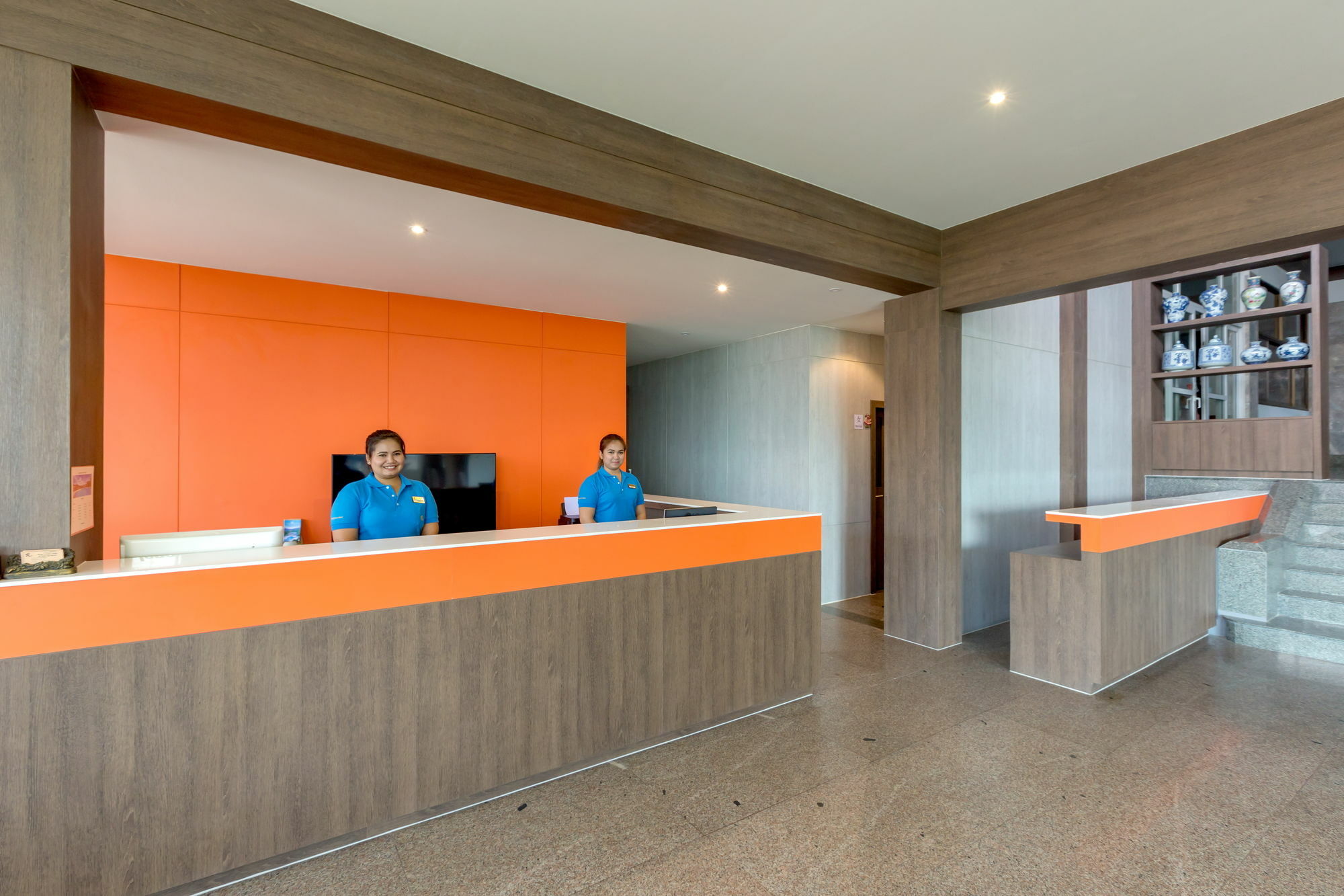 Patong 7Days Premium Hotel Phuket Екстер'єр фото